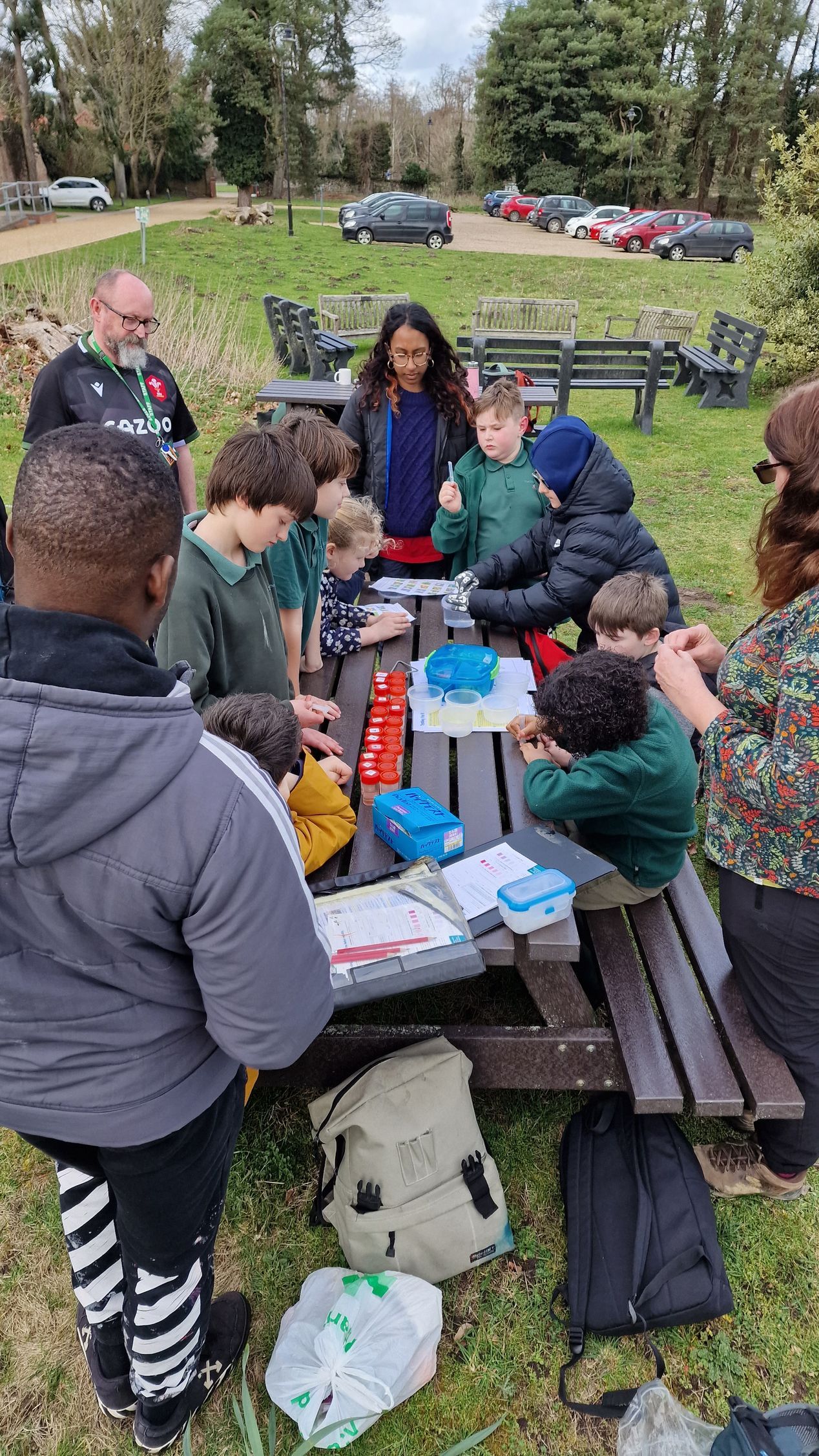 Students at fresh water testing